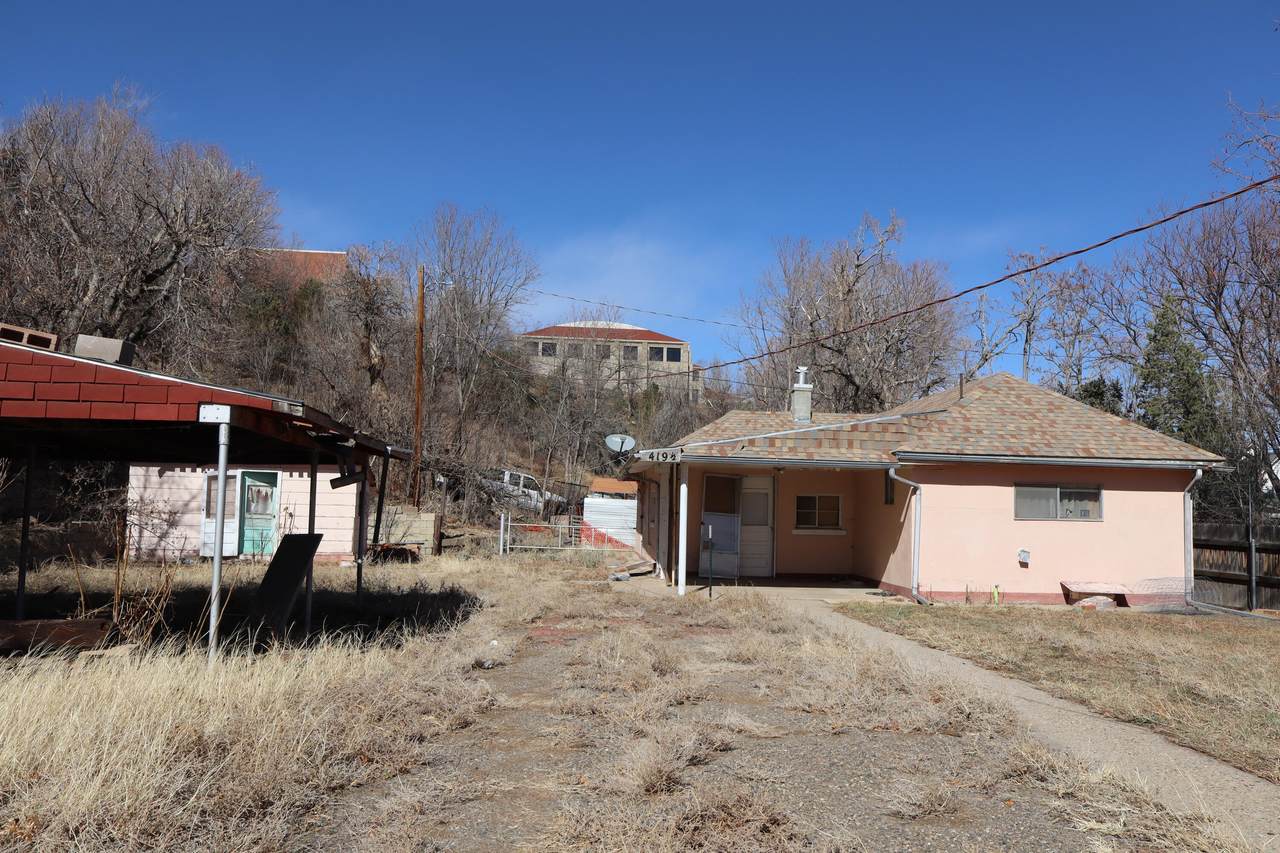 https://bt-photos.global.ssl.fastly.net/spanishpeaks/1280_boomver_1_26-106-2.jpg