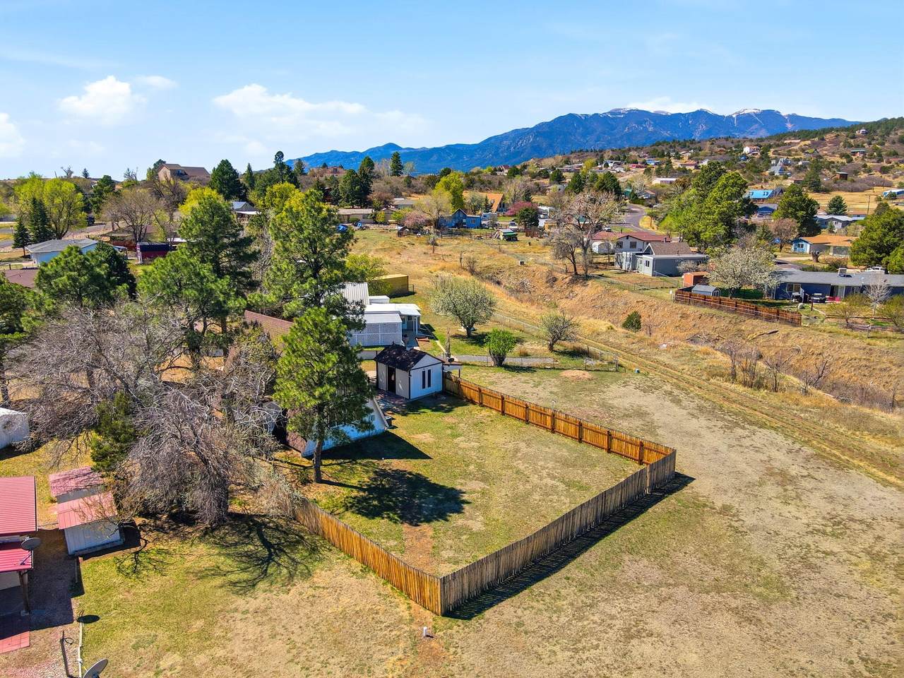 https://bt-photos.global.ssl.fastly.net/spanishpeaks/1280_boomver_1_26-515-2.jpg
