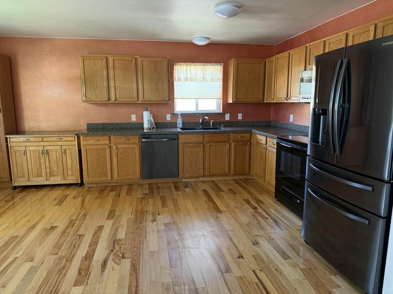 https://bt-photos.global.ssl.fastly.net/spanishpeaks/1280_boomver_1_26-641-2.jpg