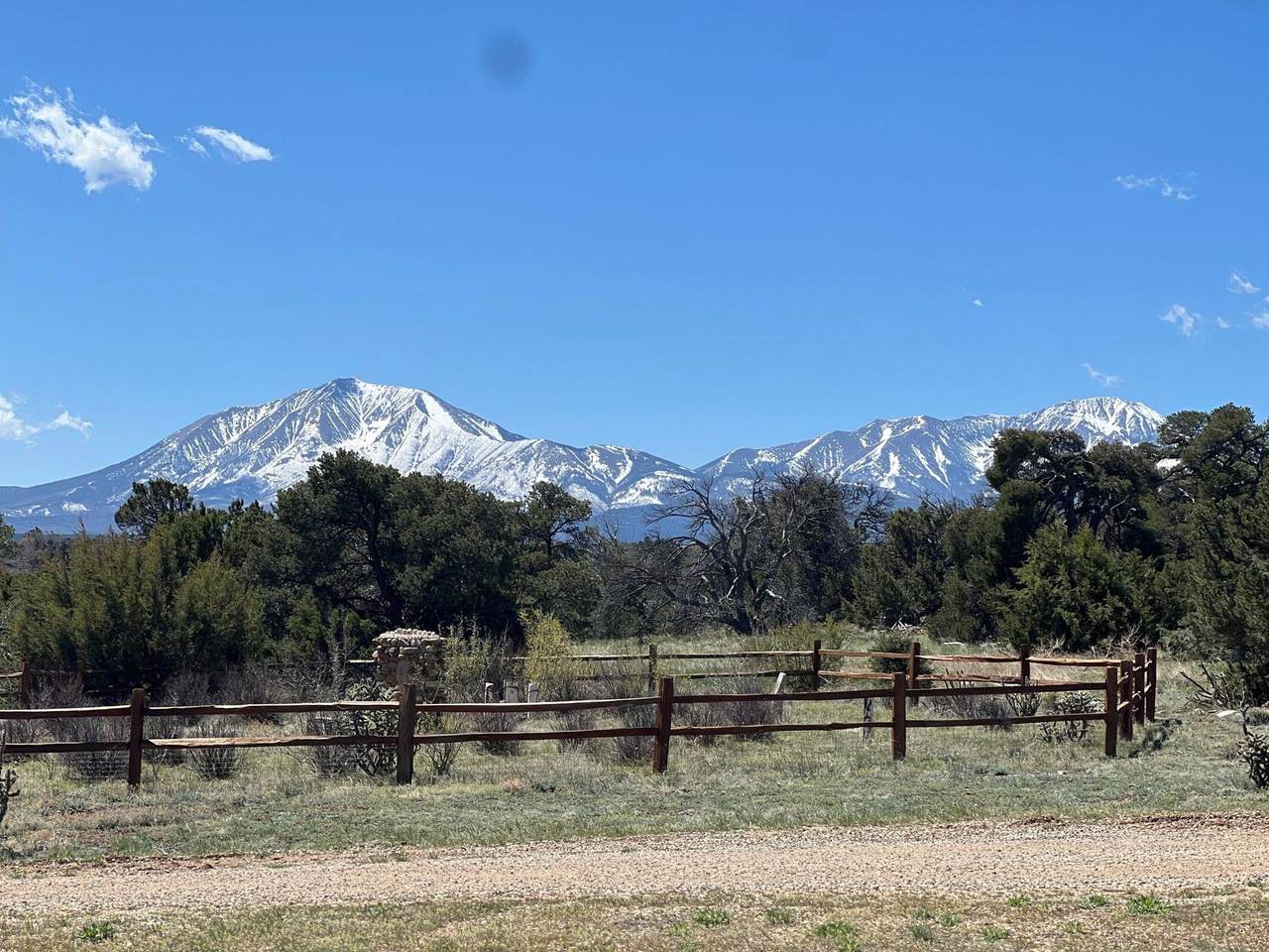 https://bt-photos.global.ssl.fastly.net/spanishpeaks/1280_boomver_1_26-656-2.jpg