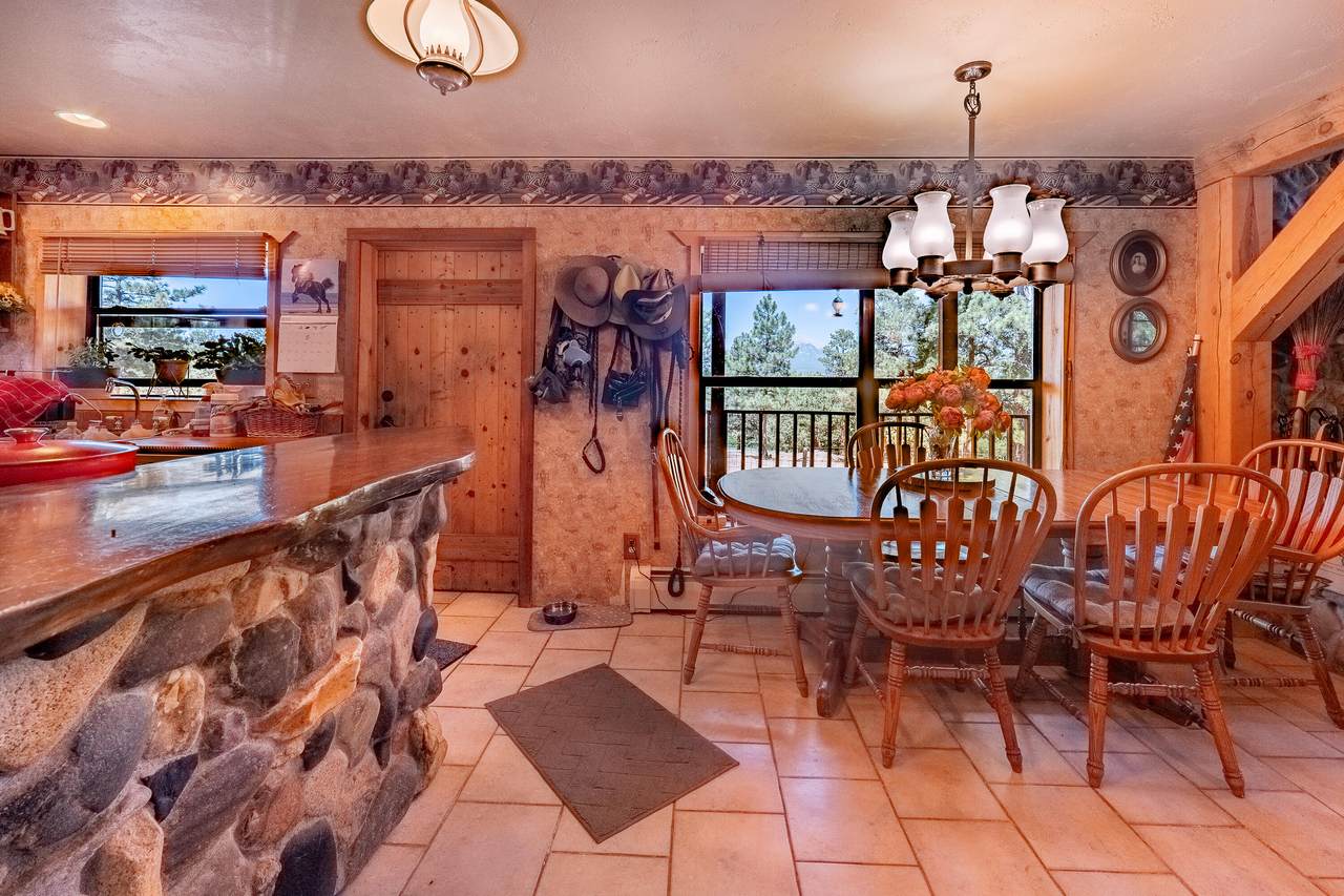 https://bt-photos.global.ssl.fastly.net/spanishpeaks/1280_boomver_1_26-718-2.jpg