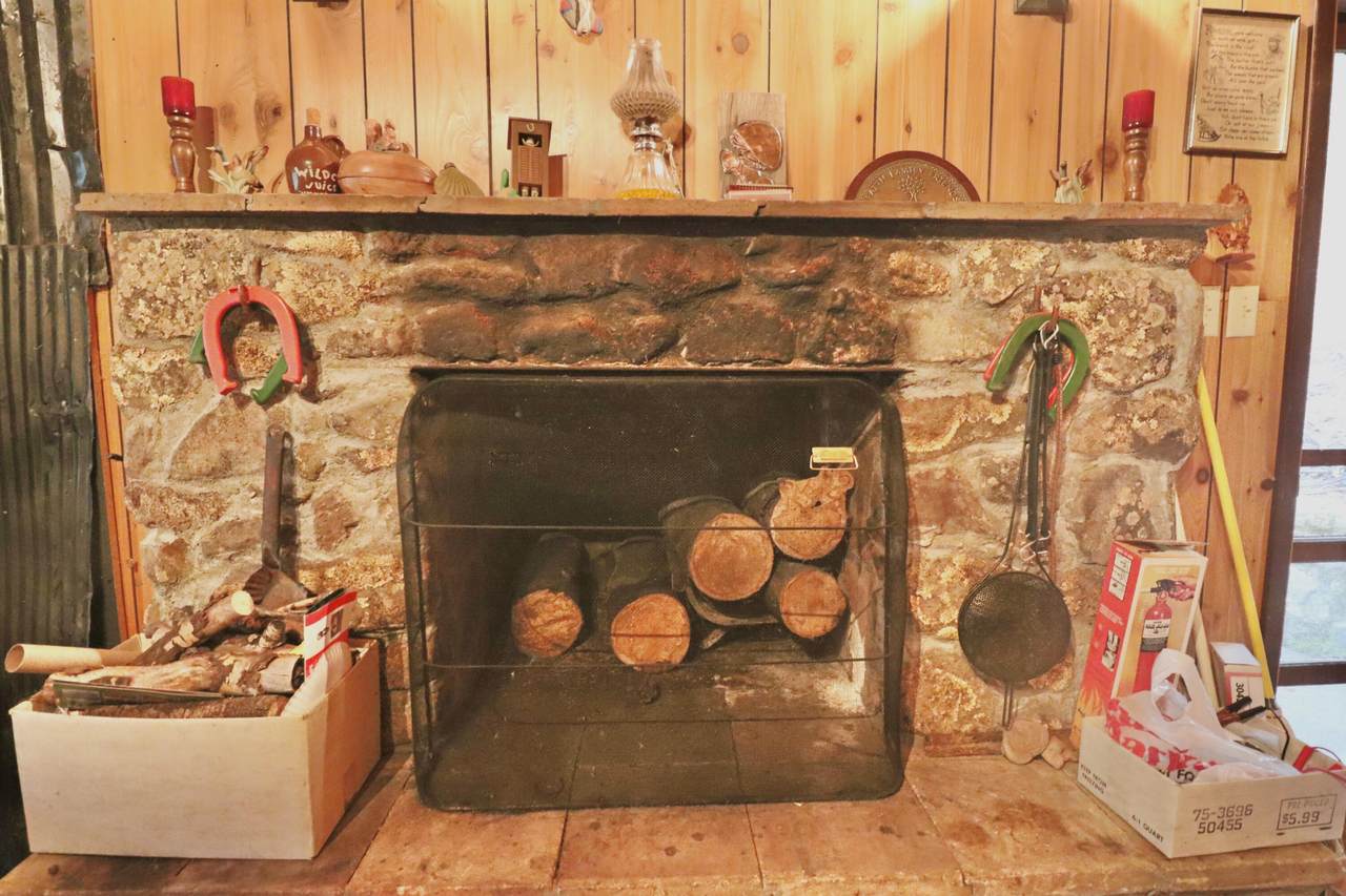 https://bt-photos.global.ssl.fastly.net/spanishpeaks/1280_boomver_1_26-767-2.jpg