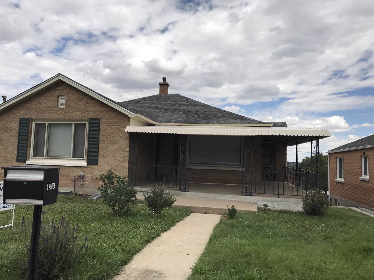 1318 Nevada Ave - Photo 1