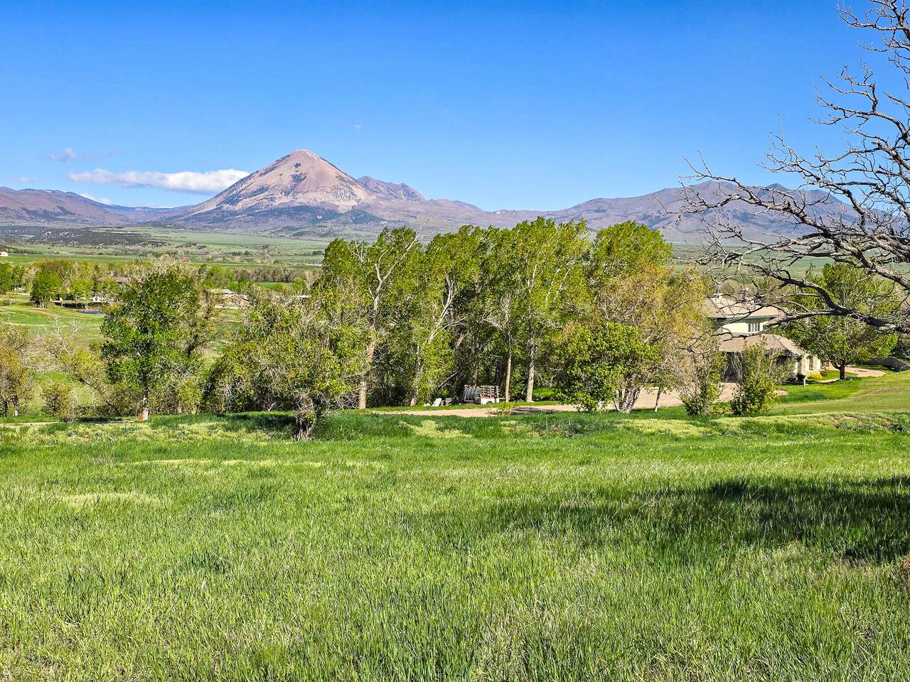 https://bt-photos.global.ssl.fastly.net/spanishpeaks/1280_boomver_2_24-1115-2.jpg