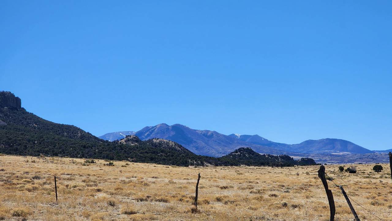 https://bt-photos.global.ssl.fastly.net/spanishpeaks/1280_boomver_2_24-618-2.jpg