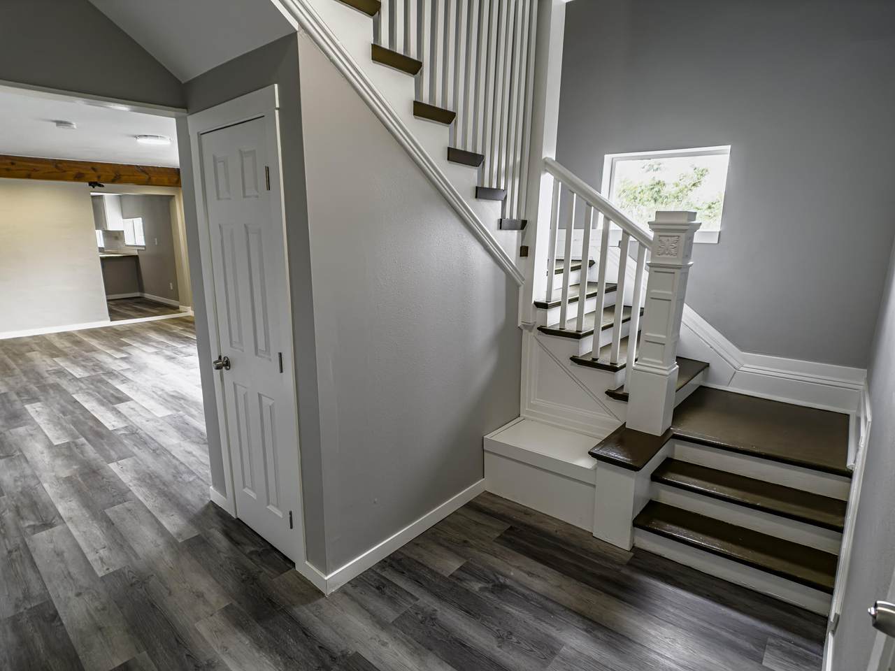 1110 State St - Photo 1