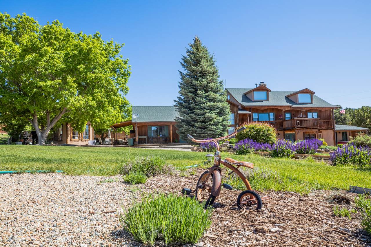 24857 Us Hwy 160 - Photo 1
