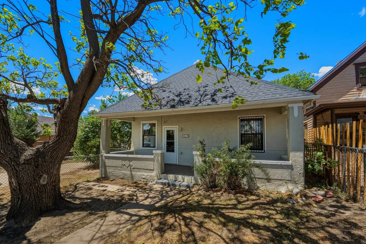 1015 Nevada Ave - Photo 1