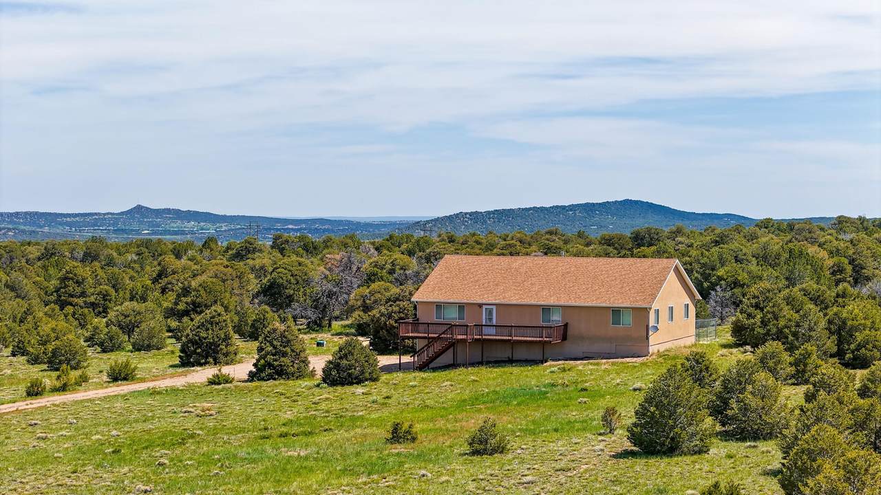 1401 Sunset Ridge Loop - Photo 1