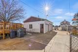 714 15th St - Photo 35