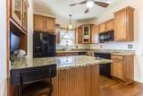 910 Nevada Ave - Photo 14