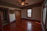 315 Oak St - Photo 16