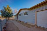 925 Russell St - Photo 3