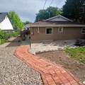 425 Baca St - Photo 3