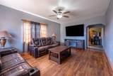 318 Goddard Ave - Photo 2