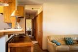 210 Cr. 365 - Photo 7