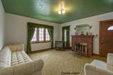 301 7th St - Photo 3