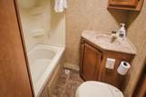 17990 King Rd - Photo 15
