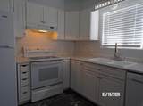 410 Topeka Ave - Photo 3