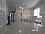 410 Topeka Ave - Photo 6