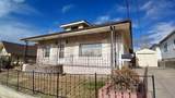 214 Oak St - Photo 2
