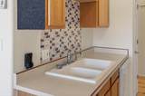 1502 Stonewall Ave - Photo 16