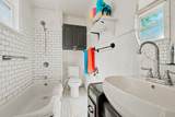 309 Baca St - Photo 17