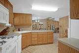 204 Walnut St - Photo 17