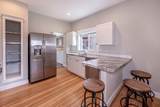 717 Topeka Ave - Photo 13