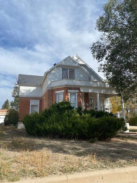 609-611 Colorado Ave - Photo 1