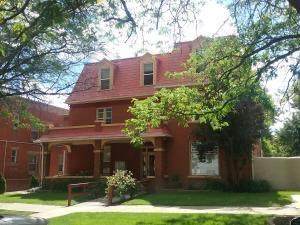 627 Arizona Ave - Photo 1