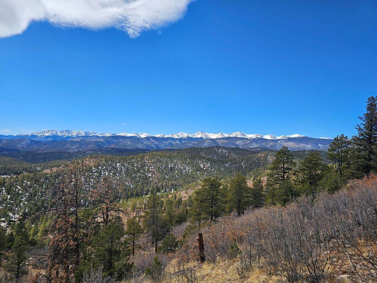 https://bt-photos.global.ssl.fastly.net/spanishpeaks/orig_boomver_1_25-180-2.jpg
