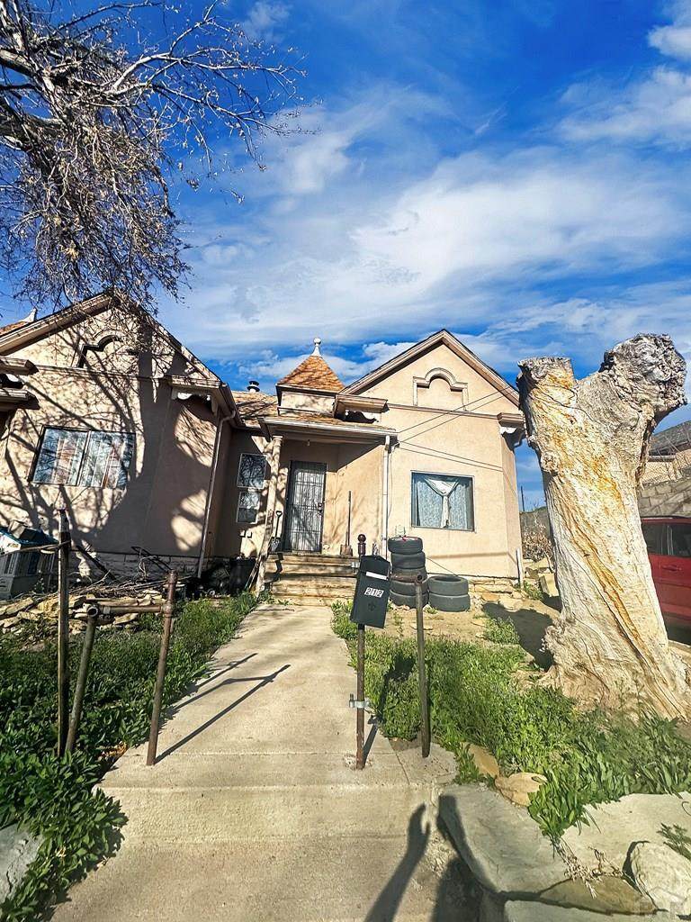 210 Beech St - Photo 1