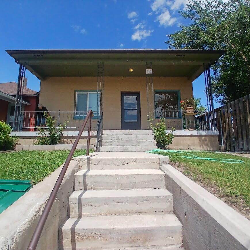 114 Gordon St - Photo 1