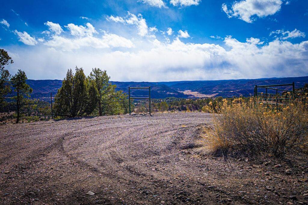 https://bt-photos.global.ssl.fastly.net/spanishpeaks/orig_boomver_1_26-112-2.jpg