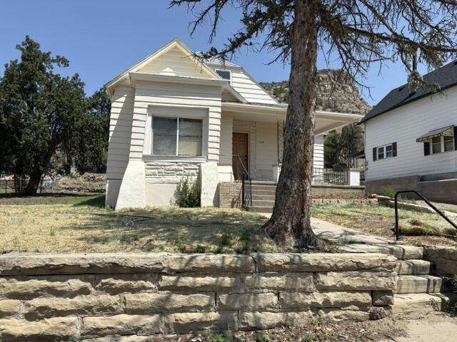 529 Topeka Ave - Photo 1