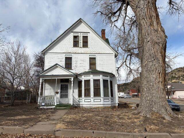 801 Baca St - Photo 1