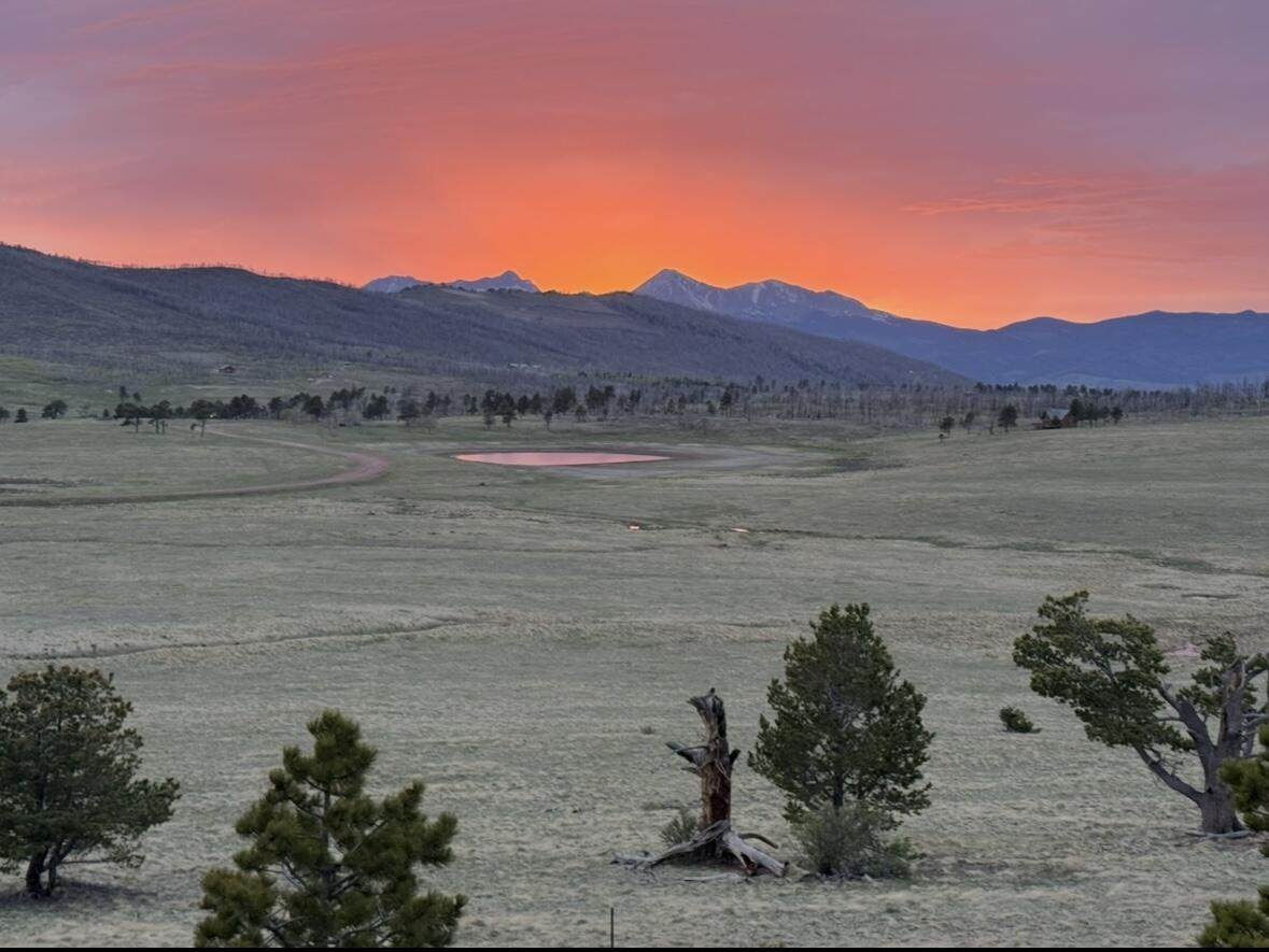 https://bt-photos.global.ssl.fastly.net/spanishpeaks/orig_boomver_2_25-614-2.jpg