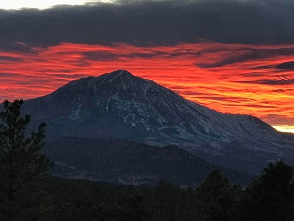 https://bt-photos.global.ssl.fastly.net/spanishpeaks/orig_boomver_2_26-300-2.jpg