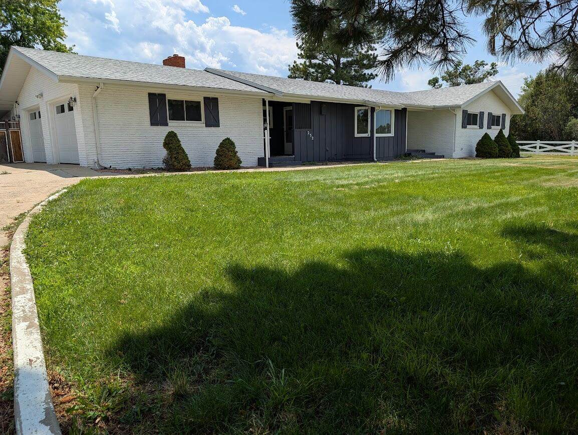 232 Saddle Rd - Photo 1