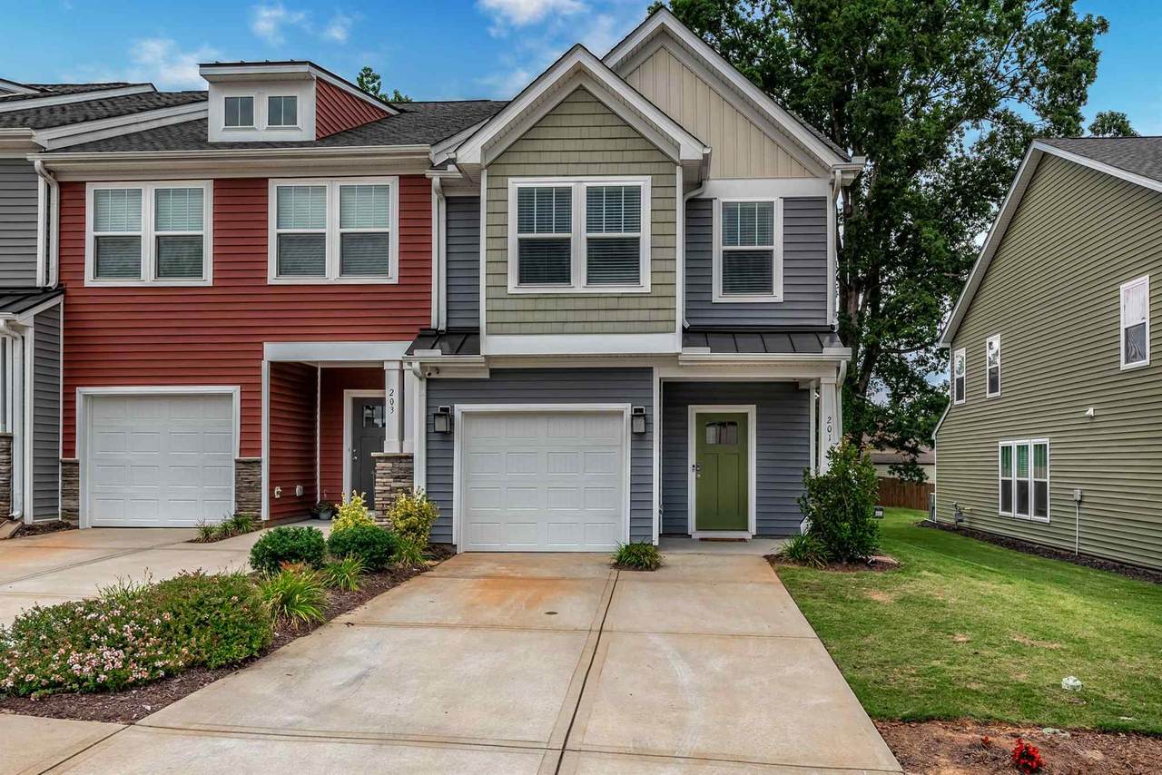 201 Keaton Ct - Photo 1