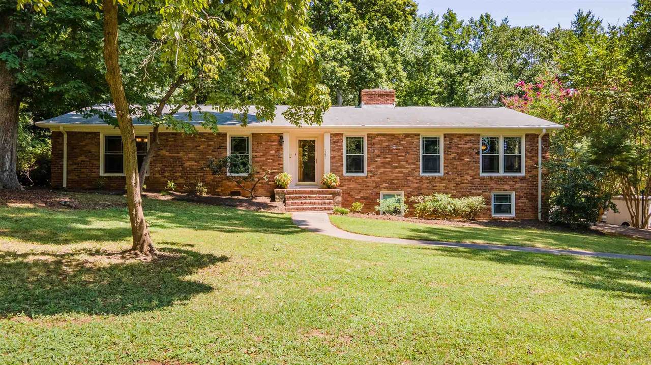 147 Hillbrook Drive - Photo 1