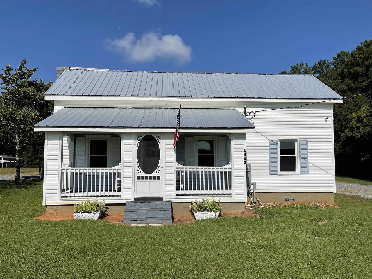 4943 Parris Bridge Rd - Photo 1