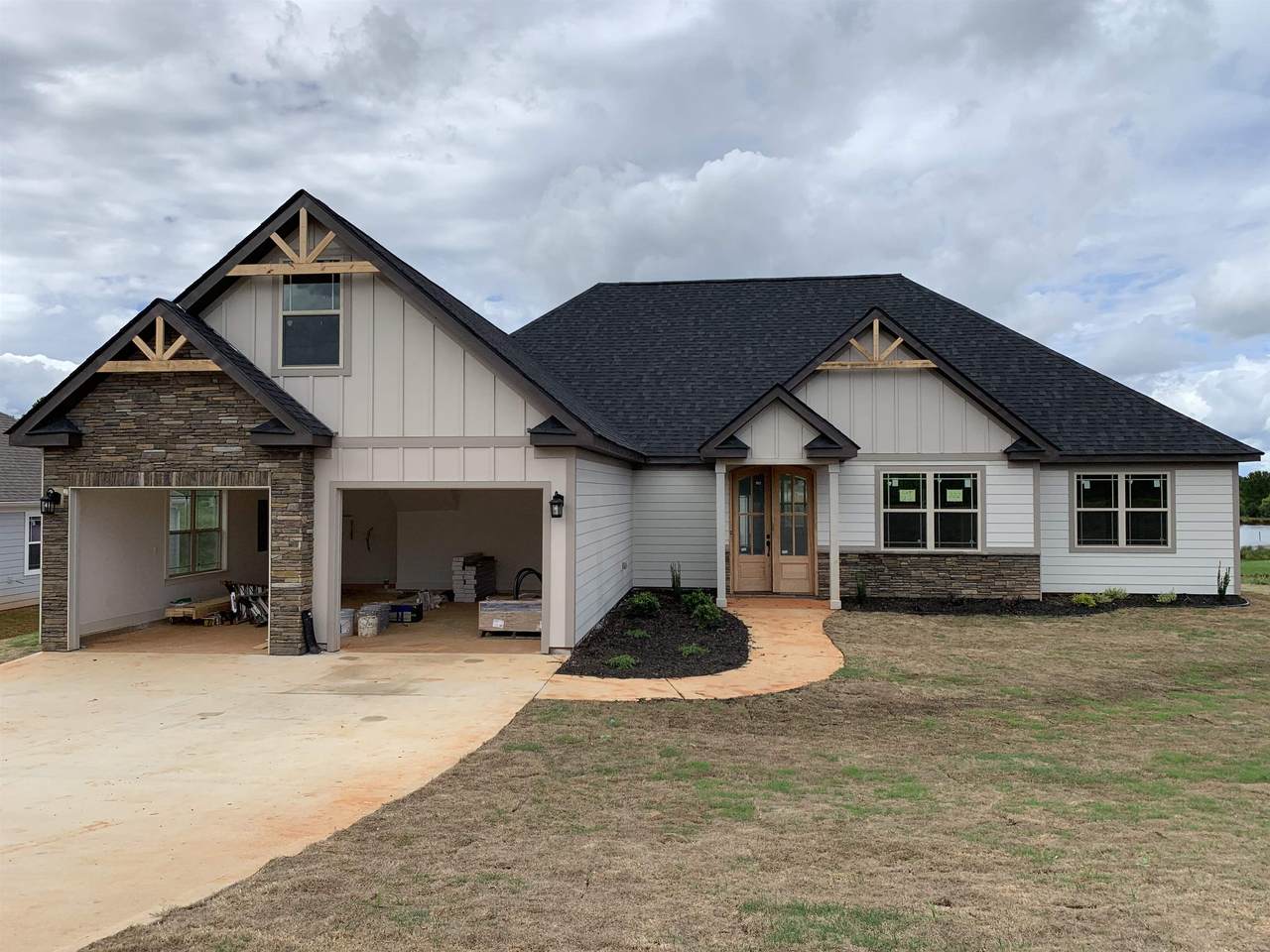222 Blease Horton Rd - Photo 1