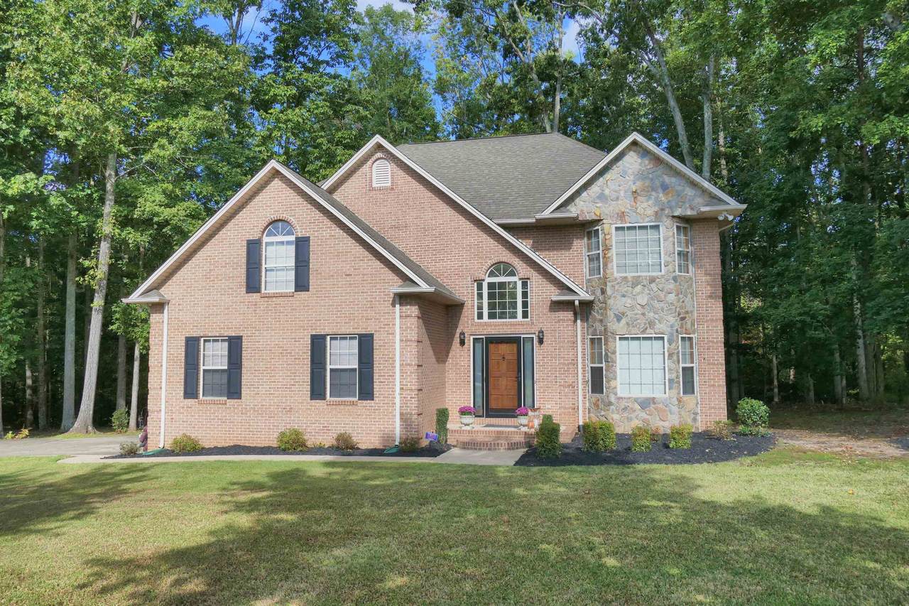 204 Gold Ridge Rd - Photo 1