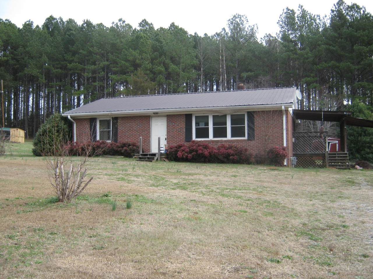 318 Marietta St - Photo 1