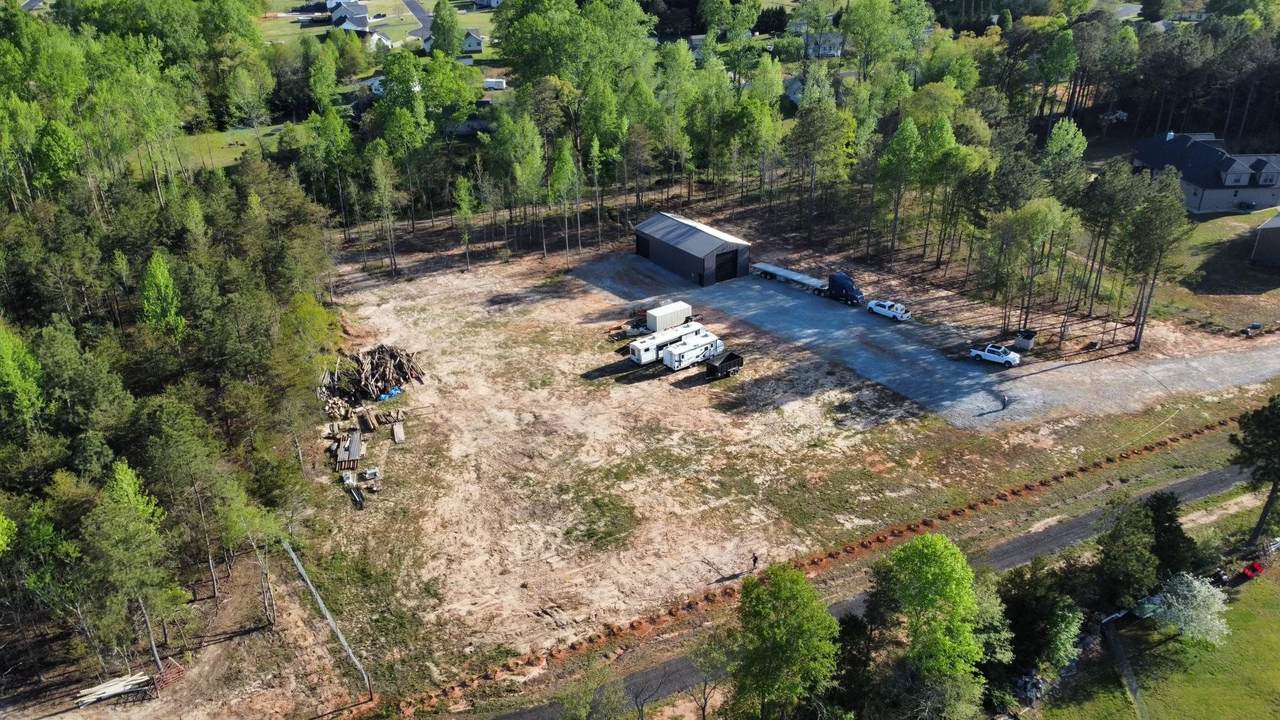 206 Calvery Rd - Photo 1