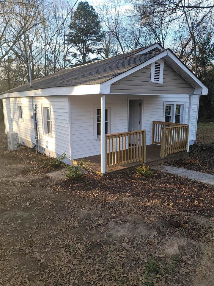 110 Scott St - Photo 1