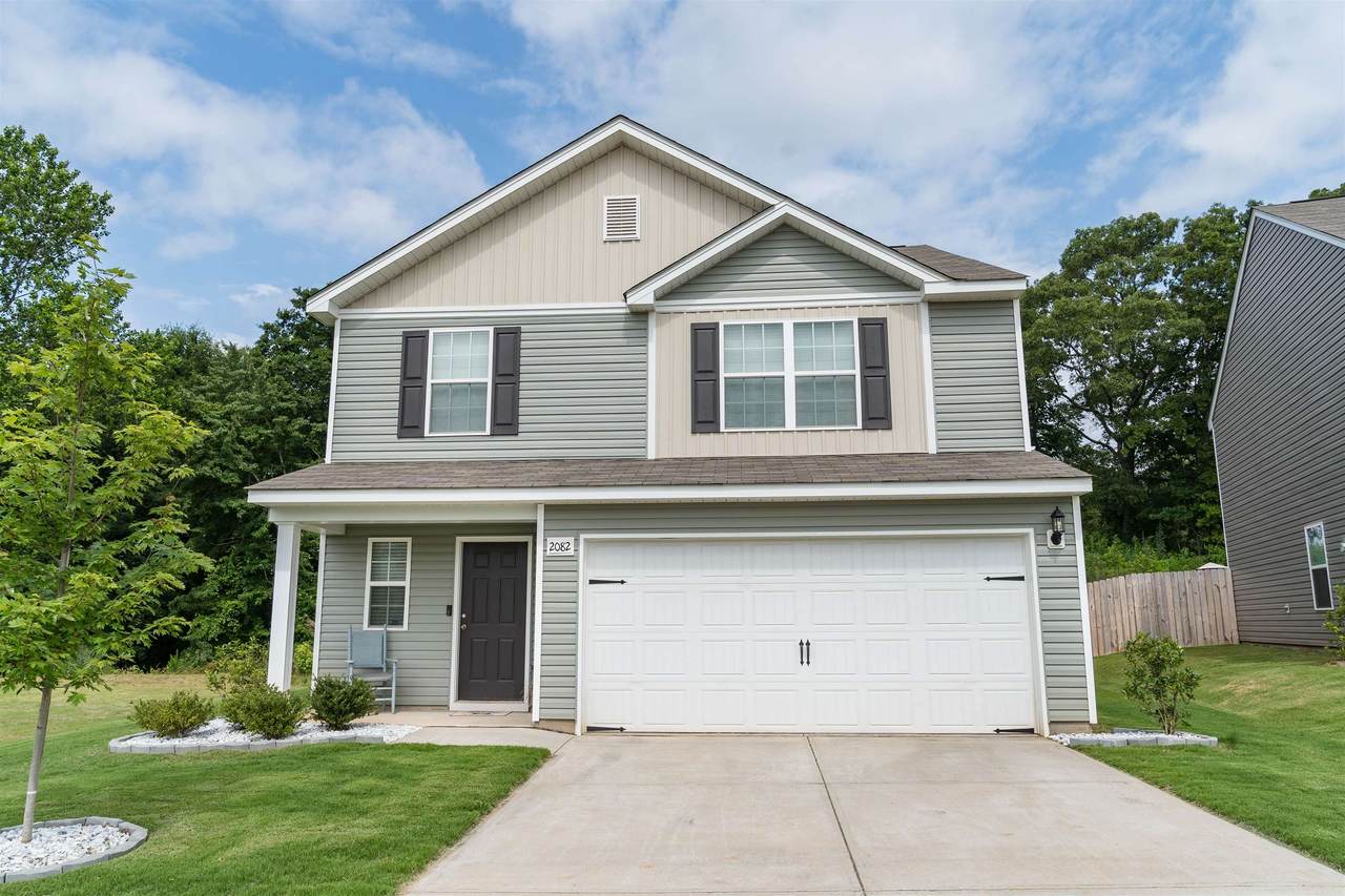 2082 Southlea Drive - Photo 1