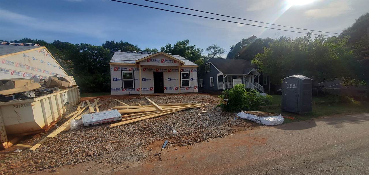 389 Dakota St - Photo 1